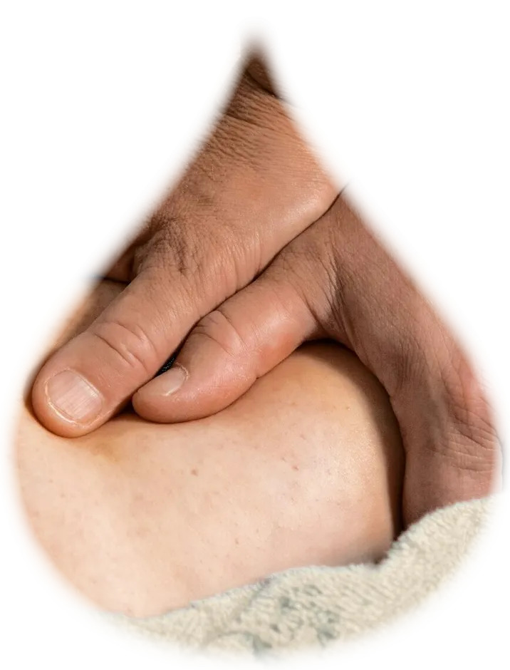Physiotherapeutische Behandlung am Bein